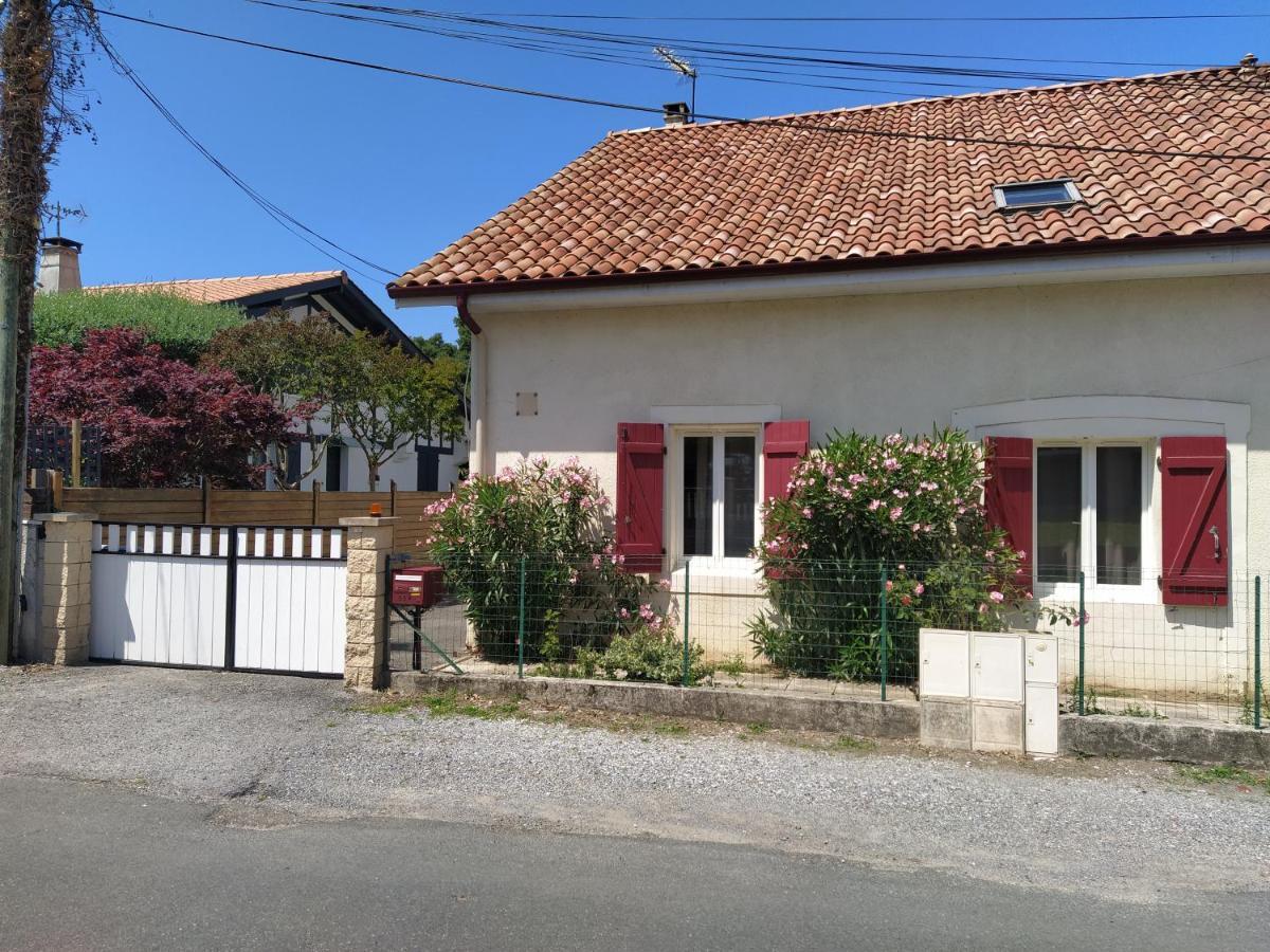 Maison Christy, Spacieux, Calme Avec Jardin Ondres Exteriér fotografie